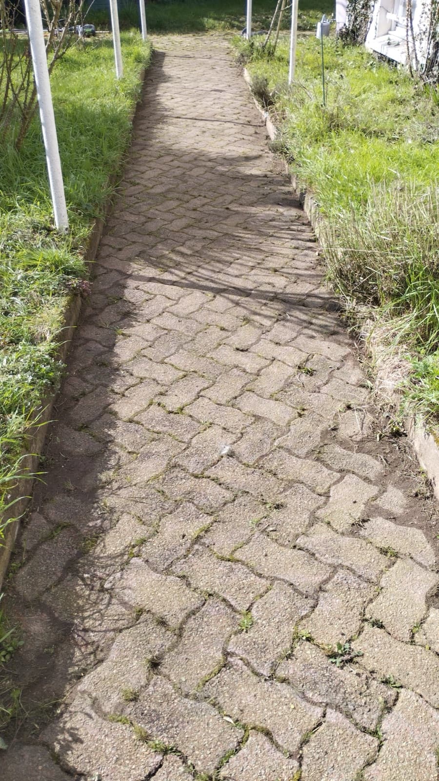 Cheminement et bordures